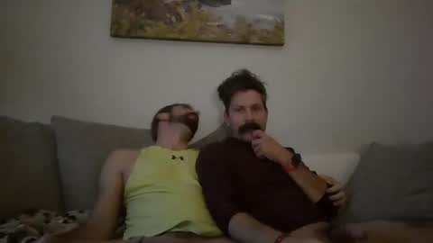 Snapshot of gavintaylor chatting on October 8, 10:51 pm gavintaylor online show from October 8, 10:51 pm