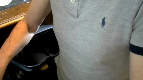 Snapshot of gay_slave_on_cam chatting on September 27, 9:36 am gay slave on cam online show from September 27, 9:36 am