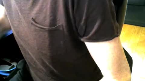 Snapshot of gay_slave_on_cam chatting on November 25, 8:25 am gay slave on cam online show from November 25, 8:25 am