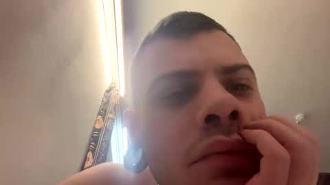 Snapshot of gayboyx1312 chatting on November 4, 4:00 am gayboyx1312 online show from November 4, 4:00 am