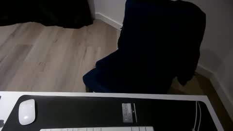 gaycut9093 online show from February 24, 8:18 pm