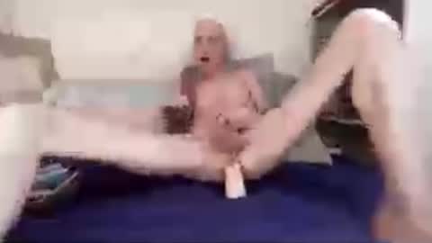 gayrobbin online show from June 19, 6:45 pm