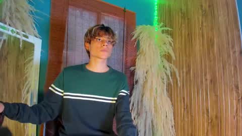 HAN online show from December 20, 7:21 pm