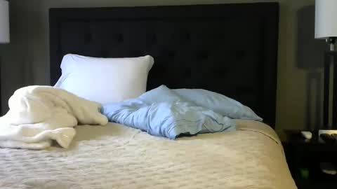 Gwendolyn Beaumont online show from March 23, 5:39 pm