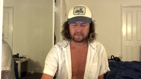 gcsurfer81 online show from March 3, 9:15 am