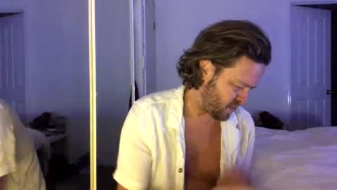 gcsurfer81 online show from June 2, 8:27 am