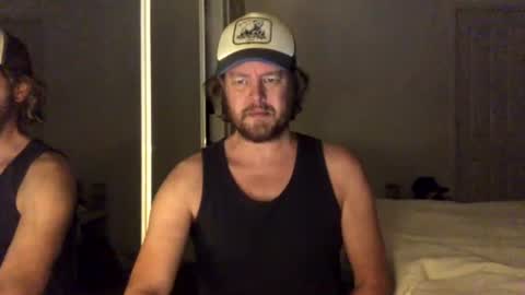 gcsurfer81 online show from June 15, 8:16 am