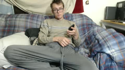 Snapshot of gdanch chatting on January 30, 2:25 pm G online show from January 30, 2:25 pm