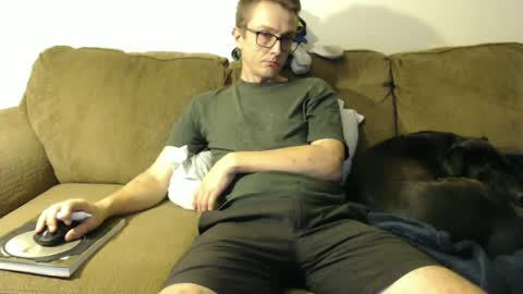 Snapshot of gdanch chatting on September 12, 12:44 am G online show from September 12, 12:44 am