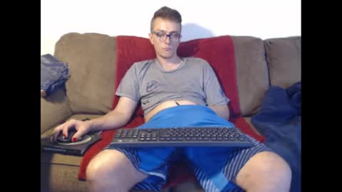 Snapshot of gdanch chatting on October 9, 3:32 pm G online show from October 9, 3:32 pm