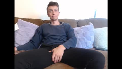 Snapshot of gdanch chatting on November 2, 7:49 pm G online show from November 2, 7:49 pm