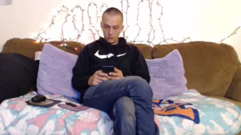 Snapshot of gdanch chatting on November 15, 3:08 pm G online show from November 15, 3:08 pm