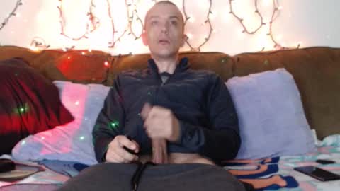 Snapshot of gdanch chatting on November 21, 3:11 pm G online show from November 21, 3:11 pm