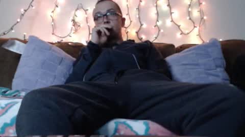 Snapshot of gdanch chatting on November 22, 3:49 am G online show from November 22, 3:49 am