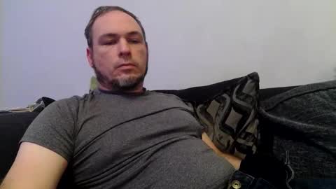Snapshot of geddes4 chatting on October 6, 10:18 pm SIR online show from October 6, 10:18 pm