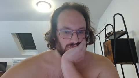 Snapshot of geebonkingcock chatting on October 26, 3:56 am Girthy online show from October 26, 3:56 am