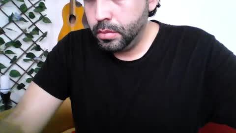 Snapshot of geeklatin88 chatting on October 20, 8:20 pm geeklatin88 online show from October 20, 8:20 pm