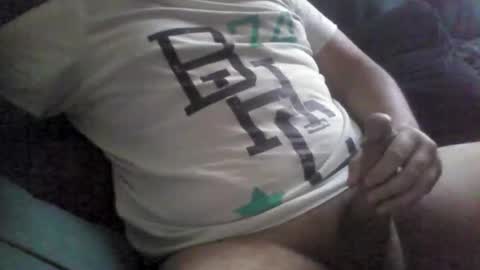 Snapshot of geiser091 chatting on September 9, 7:41 am geiser091 online show from September 9, 7:41 am