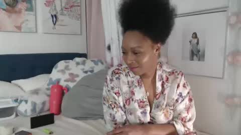 The Empress online show from February 6, 5:56 am