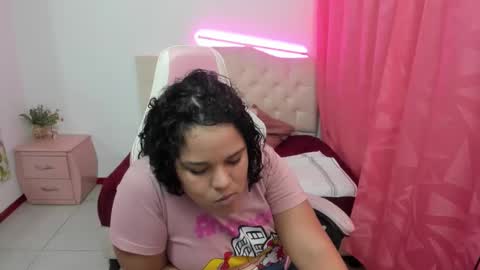 Snapshot of gema_angels chatting on September 13, 12:10 am gema_angels online show from September 13, 12:10 am