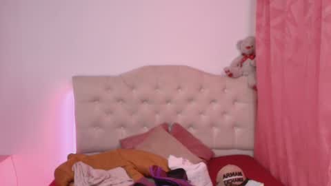 Snapshot of gema_angels chatting on September 30, 7:52 pm gema_angels online show from September 30, 7:52 pm