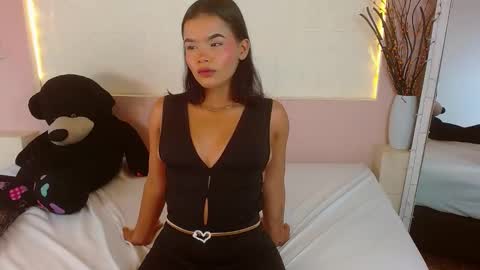 Snapshot of gemarush chatting on January 3, 3:22 pm Gema Rush online show from January 3, 3:22 pm