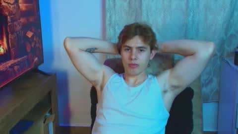 Snapshot of gemdominus chatting on February 13, 1:01 am Gem Dominus online show from February 13, 1:01 am