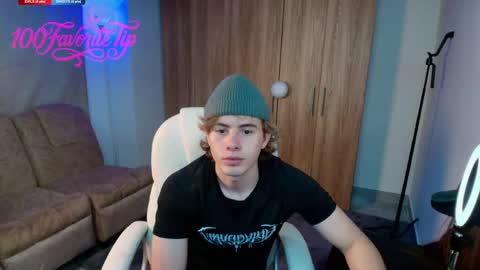 Snapshot of gemdominus chatting on May 17, 11:45 pm Gem Dominus online show from May 17, 11:45 pm