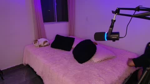 geminis11 online show from March 29, 12:32 am