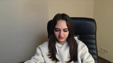 Gemma online show from November 25, 7:41 am