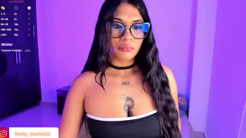 Snapshot of gemma_rose_ chatting on October 11, 4:22 am online show from October 11, 4:22 am