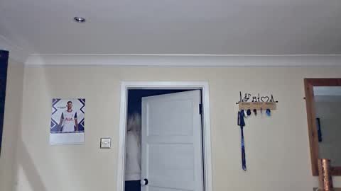 Snapshot of gemmaquinzel chatting on November 18, 4:33 pm gemmaquinzel online show from November 18, 4:33 pm