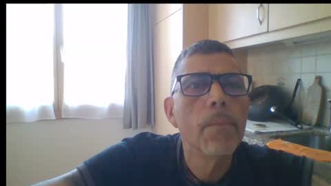 Gen online show from June 6, 12:43 pm