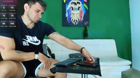 gendersonfit online show from December 15, 1:59 pm