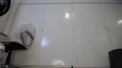 Snapshot of genesis_moretz chatting on December 20, 7:01 am GENESIS online show from December 20, 7:01 am