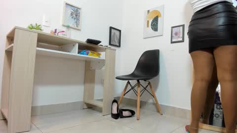 Genesis  online show from October 24, 4:53 am