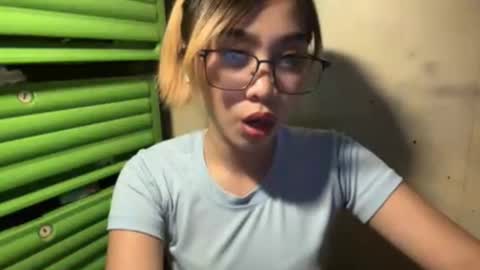 Yuki online show from January 10, 1:02 pm