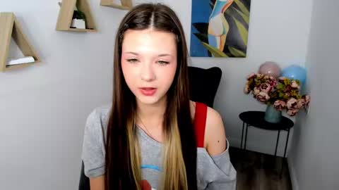 Alice online show from June 12, 11:31 am