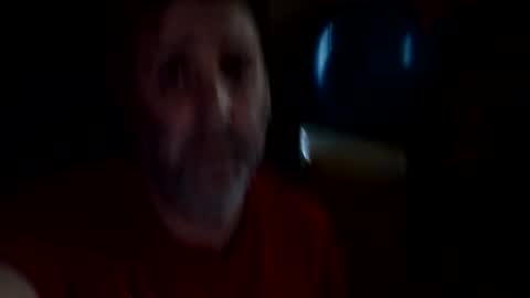 Snapshot of geoffbmn chatting on April 24, 11:23 am geoffbmn online show from April 24, 11:23 am