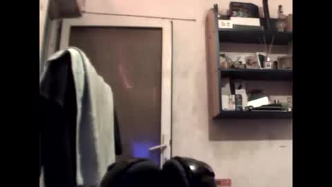 Snapshot of george84xxx chatting on November 7, 8:53 pm GeOOXXX online show from November 7, 8:53 pm