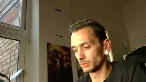 Snapshot of georgek0011 chatting on June 16, 8:00 pm georgek0011 online show from June 16, 8:00 pm