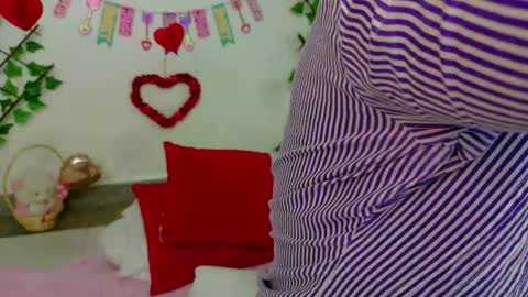 Snapshot of georgia_candy chatting on February 12, 4:07 am georgia_candy online show from February 12, 4:07 am