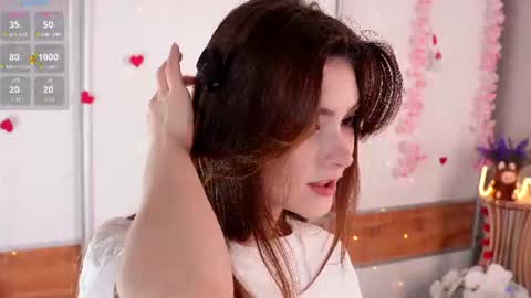 Snapshot of georgiannahearn chatting on June 22, 3:19 am May online show from June 22, 3:19 am