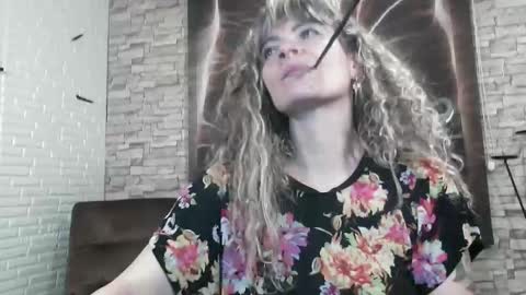 Georgina  online show from December 22, 2:06 pm