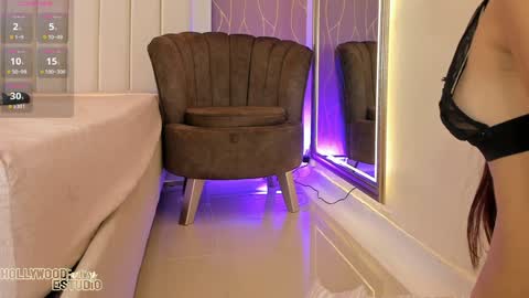    online show from December 22, 1:22 pm