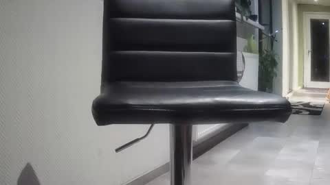 Snapshot of geranimo431374 chatting on October 26, 4:29 am geranimo431374 online show from October 26, 4:29 am