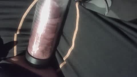 Snapshot of geranimo431374 chatting on January 14, 4:40 am geranimo431374 online show from January 14, 4:40 am