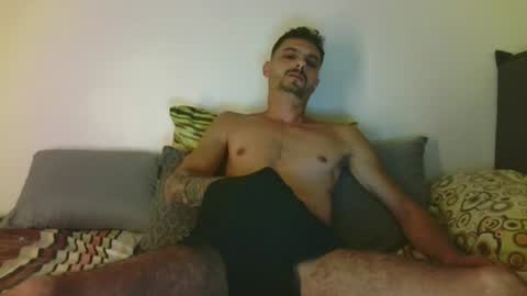 Snapshot of germanbigdic77 chatting on July 8, 7:51 pm HeteroGermanbigdic77 online show from July 8, 7:51 pm