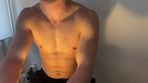 germanhunk123 online show from April 11, 5:28 pm