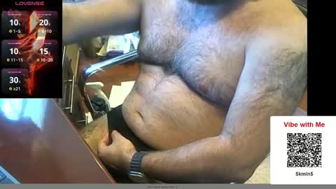 Daddy Jokes online show from December 2, 4:09 pm